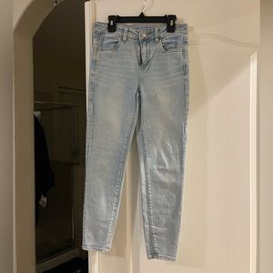 American Eagle low rise, skinny jeans